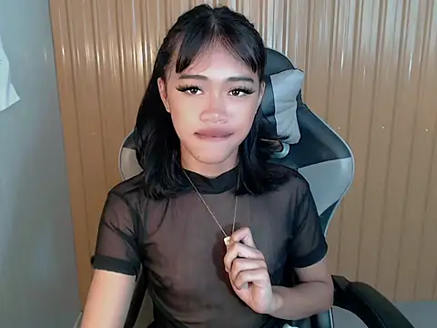 urcurlydiva online show from April 13, 2026, 6:30 am