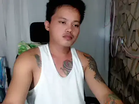 Snapshot of urhotfucker13 chatting on July 8, 2026, 7:13 am urhotfucker13 online show from July 8, 2026, 7:13 am