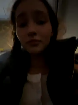 SnappyHappy online show from October 1, 2025, 4:24 pm