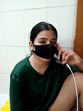 Hot Jaanvi  online show from September 13, 2025, 5:57 pm