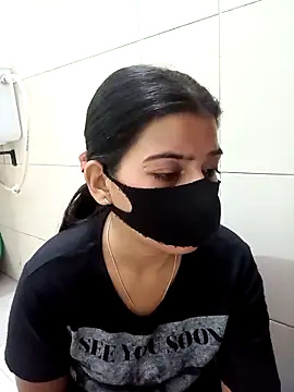 Hot Jaanvi  online show from November 1, 2025, 4:31 pm