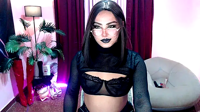 Unique Maya online show from September 18, 2025, 6:48 am