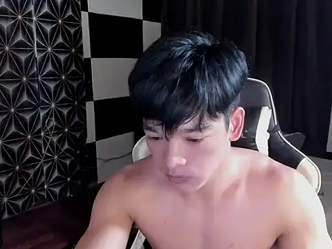 AsianHotBODYY online show from February 7, 2026, 12:14 am