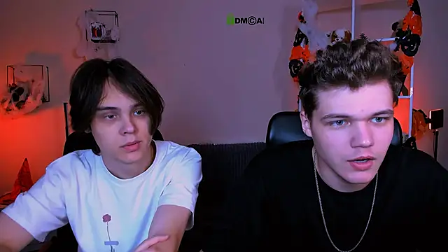 lucas long  online show from November 2, 2025, 9:44 am