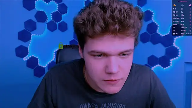 lucas long  online show from November 25, 2025, 9:53 am