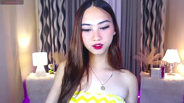 Kiah Wyatt online show from November 9, 2025, 6:55 am