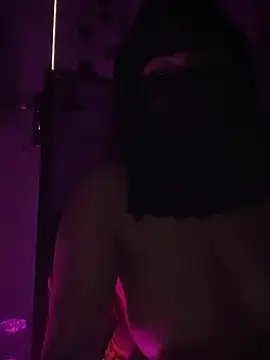 Miss June666 online show from March 9, 2026, 6:17 am