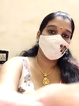 amelia-rani online show from November 11, 2025, 12:38 pm