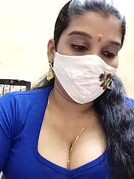 Snapshot of amelia-rani chatting on May 23, 2026, 5:39 pm amelia-rani online show from May 23, 2026, 5:39 pm