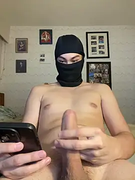 Snapshot of david_rayyyyy chatting on March 14, 2026, 5:46 am david rayyyyy online show from March 14, 2026, 5:46 am