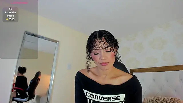 Snapshot of IRISCLARK1 chatting on April 29, 2026, 7:09 pm IRISCLARK1 online show from April 29, 2026, 7:09 pm