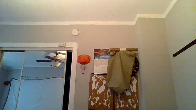 JezOne555 online show from December 16, 2025, 10:04 pm