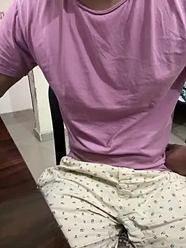 Snapshot of Saifq chatting on September 20, 2025, 10:27 am Saifq online show from September 20, 2025, 10:27 am