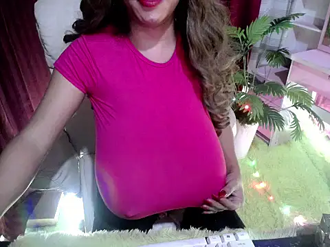 sexy morena143 online show from April 17, 2026, 10:24 pm