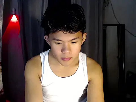 twink asianbunny online show from September 16, 2025, 5:03 pm