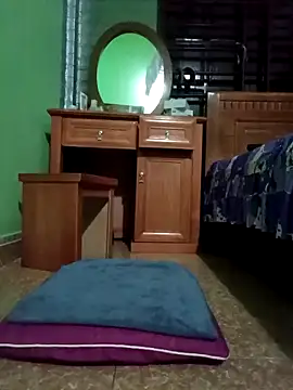 SexyQueen99 online show from October 2, 2025, 9:49 am