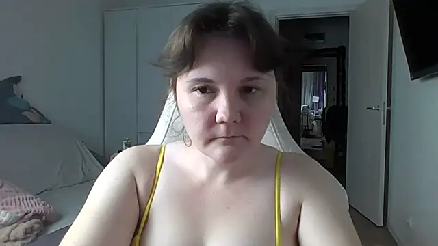 Qaynii online show from October 9, 2025, 7:45 pm