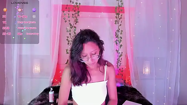 CamiGox online show from February 5, 2026, 8:35 pm