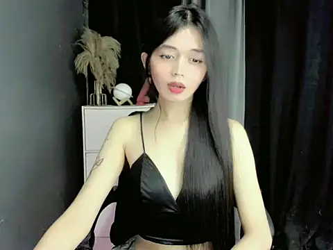 Snapshot of LexiLove chatting on November 8, 2025, 6:57 am LexiLove online show from November 8, 2025, 6:57 am