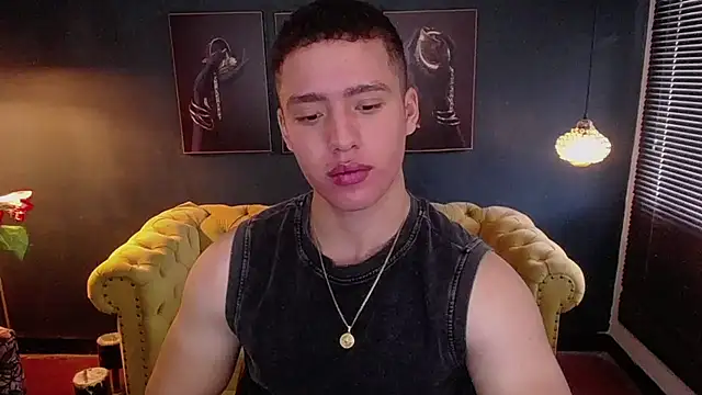 Snapshot of deivid_parker chatting on April 16, 2026, 1:45 pm deivid parker online show from April 16, 2026, 1:45 pm