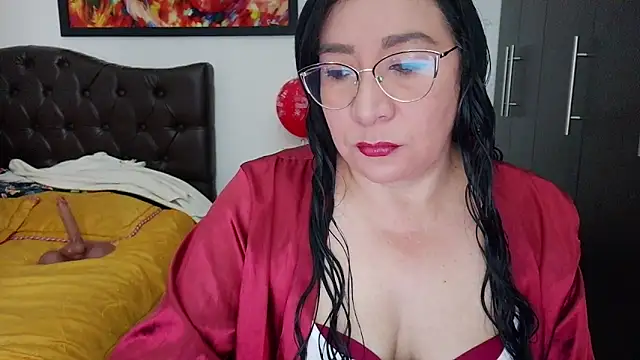 Snapshot of Grace_mature_milf chatting on July 12, 2026, 11:45 am Grace mature milf online show from July 12, 2026, 11:45 am