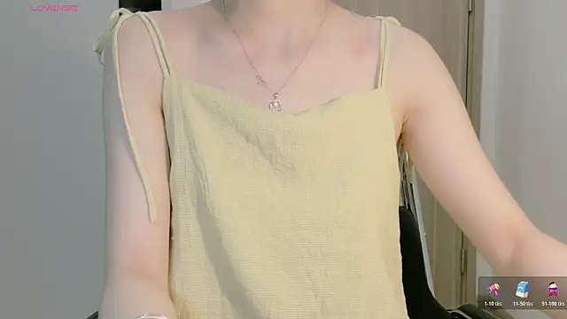 Ryeon 99 online show from March 25, 2026, 2:12 pm