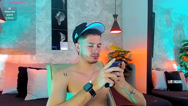 nils saint online show from December 2, 2025, 1:22 am