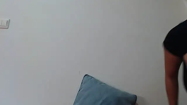 Maryem637048 online show from October 31, 2025, 12:39 pm