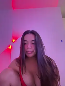 Snapshot of urasianlady chatting on October 18, 2025, 5:43 am urasianlady online show from October 18, 2025, 5:43 am