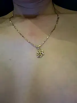 Snapshot of Link_lee chatting on October 13, 2025, 2:50 pm Link lee online show from October 13, 2025, 2:50 pm