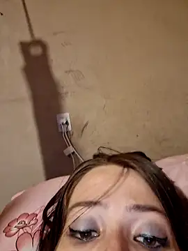 Tudiablita21 online show from March 15, 2026, 2:39 am