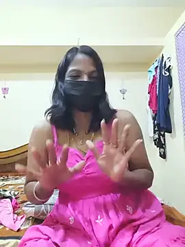 Snapshot of Tamil_Ishu chatting on June 21, 2026, 6:43 pm Tamil Ishu online show from June 21, 2026, 6:43 pm