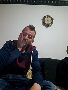 Snapshot of raducori chatting on May 1, 2026, 11:20 pm raducori online show from May 1, 2026, 11:20 pm