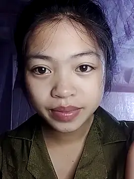 Snapshot of Thy00__ chatting on November 12, 2025, 7:13 pm Thy00 online show from November 12, 2025, 7:13 pm