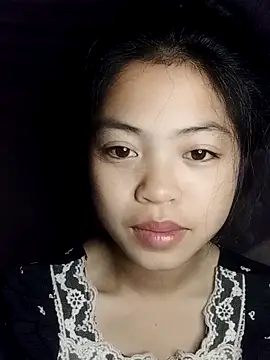 Snapshot of Thy00__ chatting on February 10, 2026, 8:46 pm Thy00 online show from February 10, 2026, 8:46 pm