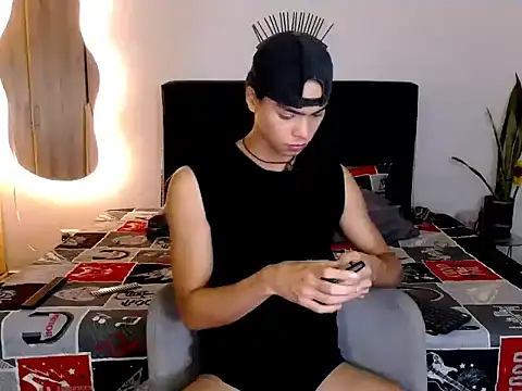 NoahDevil18 online show from October 11, 2025, 6:23 am