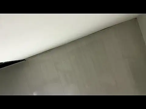 juanexfox online show from April 21, 2026, 9:17 pm