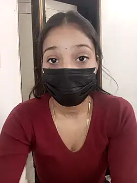 Cute Rakhi8 online show from November 13, 2025, 4:33 am