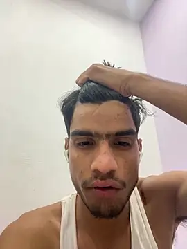Snapshot of funny_sexxx chatting on May 21, 2026, 6:48 pm funny sexxx online show from May 21, 2026, 6:48 pm