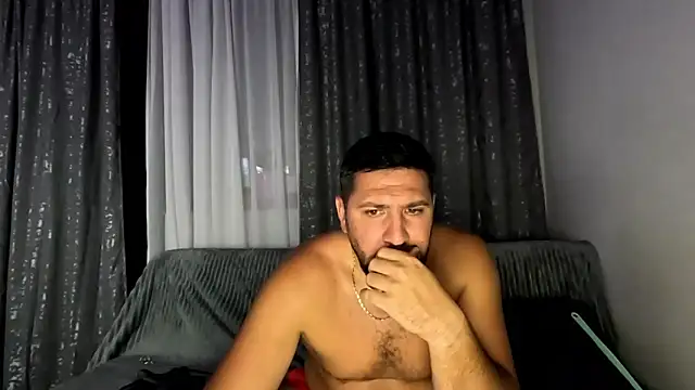Snapshot of Gold_Alpha_Boy chatting on September 11, 2025, 8:53 pm Gold Alpha Boy online show from September 11, 2025, 8:53 pm