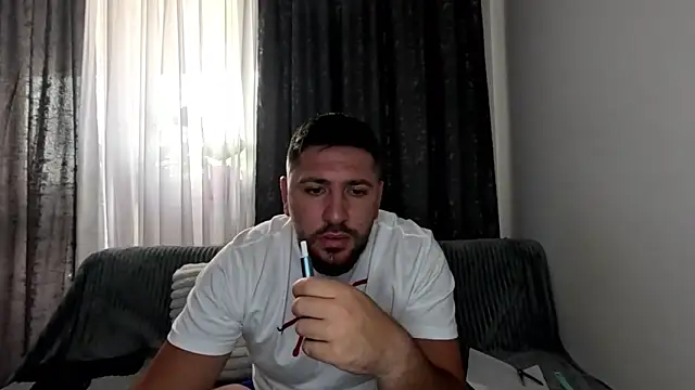 Snapshot of Gold_Alpha_Boy chatting on September 13, 2025, 8:47 am Gold Alpha Boy online show from September 13, 2025, 8:47 am
