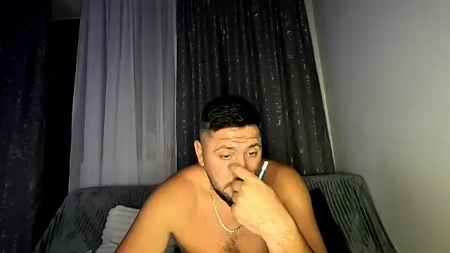 Snapshot of Gold_Alpha_Boy chatting on September 13, 2025, 8:52 pm Gold Alpha Boy online show from September 13, 2025, 8:52 pm
