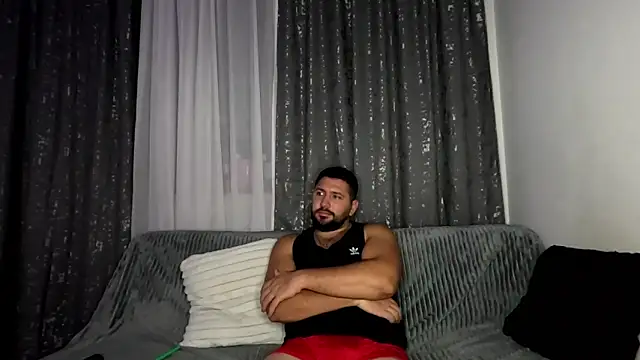 Snapshot of Gold_Alpha_Boy chatting on September 22, 2025, 7:05 pm Gold Alpha Boy online show from September 22, 2025, 7:05 pm