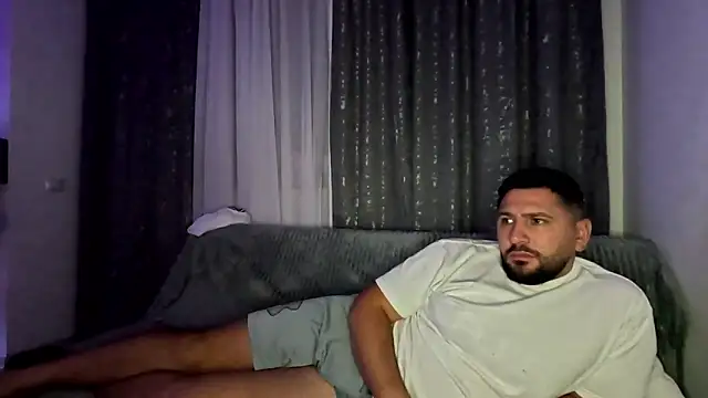 Snapshot of Gold_Alpha_Boy chatting on September 27, 2025, 7:30 pm Gold Alpha Boy online show from September 27, 2025, 7:30 pm
