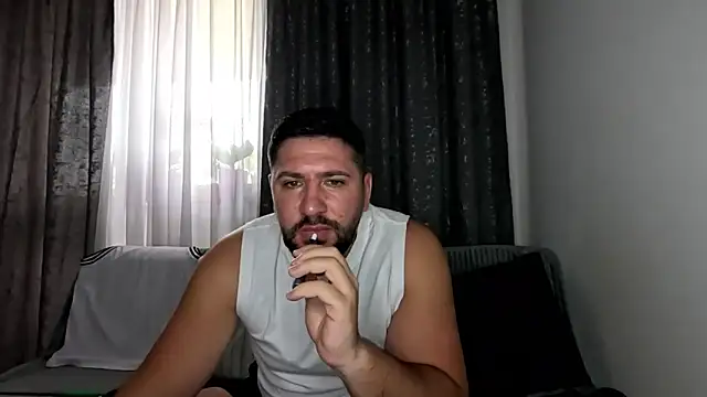Snapshot of Gold_Alpha_Boy chatting on September 30, 2025, 8:30 am Gold Alpha Boy online show from September 30, 2025, 8:30 am