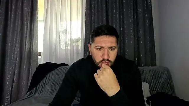 Snapshot of Gold_Alpha_Boy chatting on October 3, 2025, 5:37 am Gold Alpha Boy online show from October 3, 2025, 5:37 am