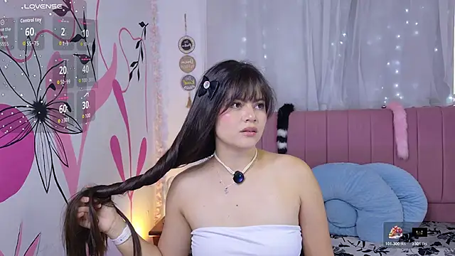 sukilove18 online show from May 19, 2026, 10:27 pm