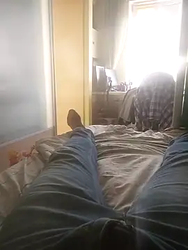 Snapshot of VITALIIsS chatting on April 16, 2026, 8:37 am VITALIIsS online show from April 16, 2026, 8:37 am