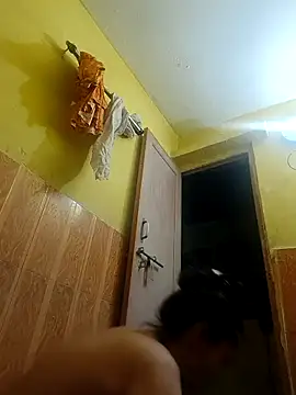 ISHANI-SINGH online show from April 15, 2026, 3:30 pm