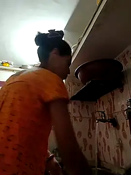 ISHANI-SINGH online show from June 2, 2026, 2:57 am